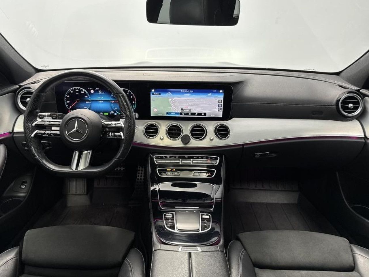 Zdjęcie pojazdu 18 / 22