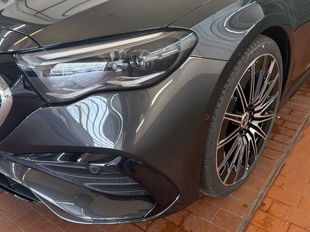 Mercedes-Benz E-Klasse – Bild 5