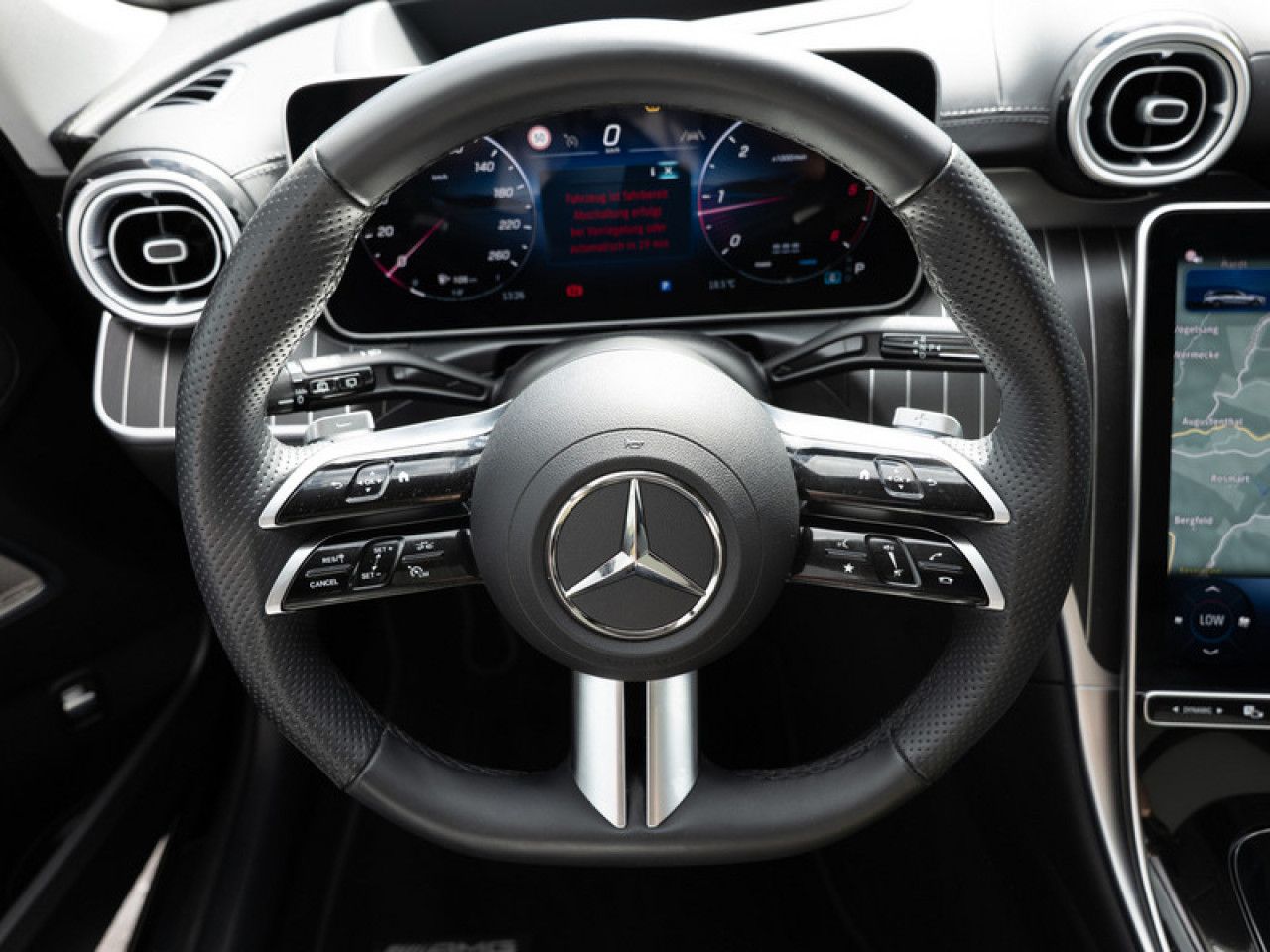 Mercedes-Benz C-Klasse – Bild 8
