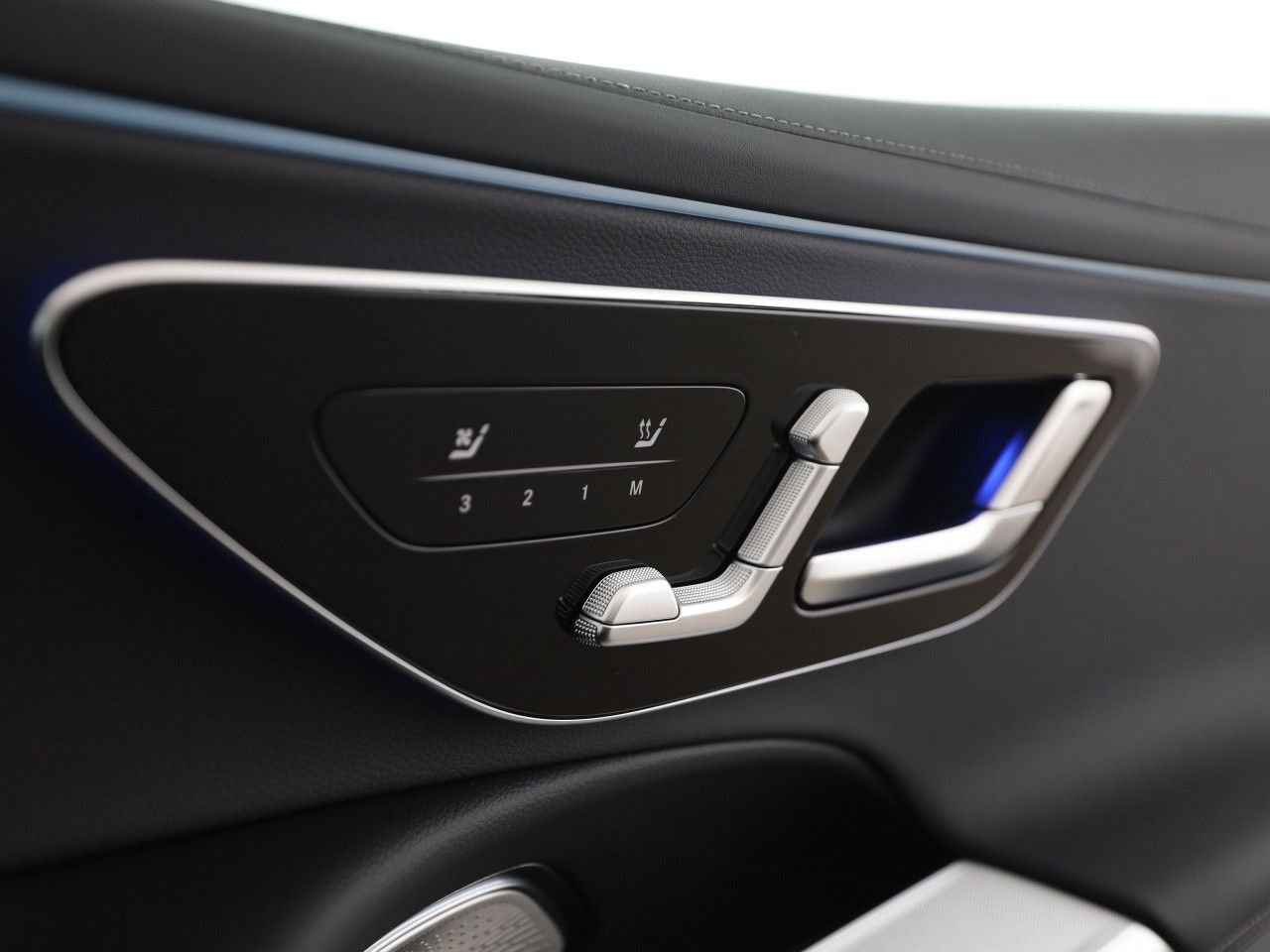 Mercedes-Benz E-Klasse – Bild 19