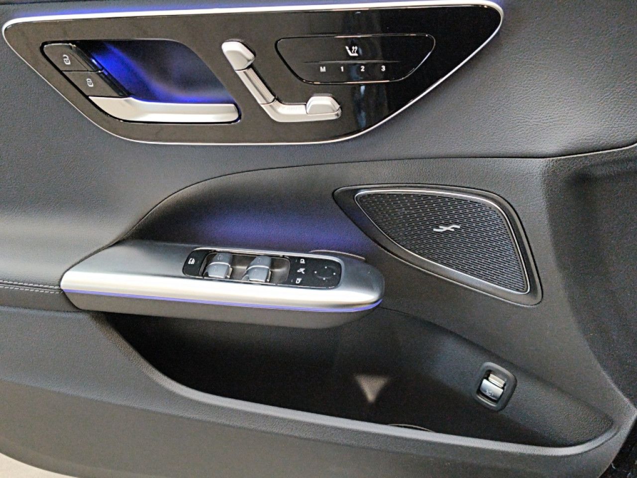Mercedes-Benz C-Klasse – Bild 14