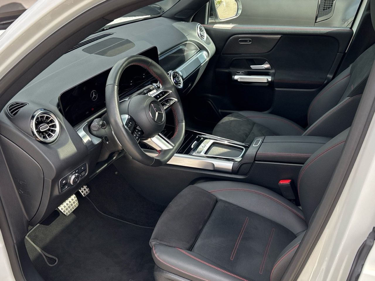 Mercedes-Benz GLB – Bild 17