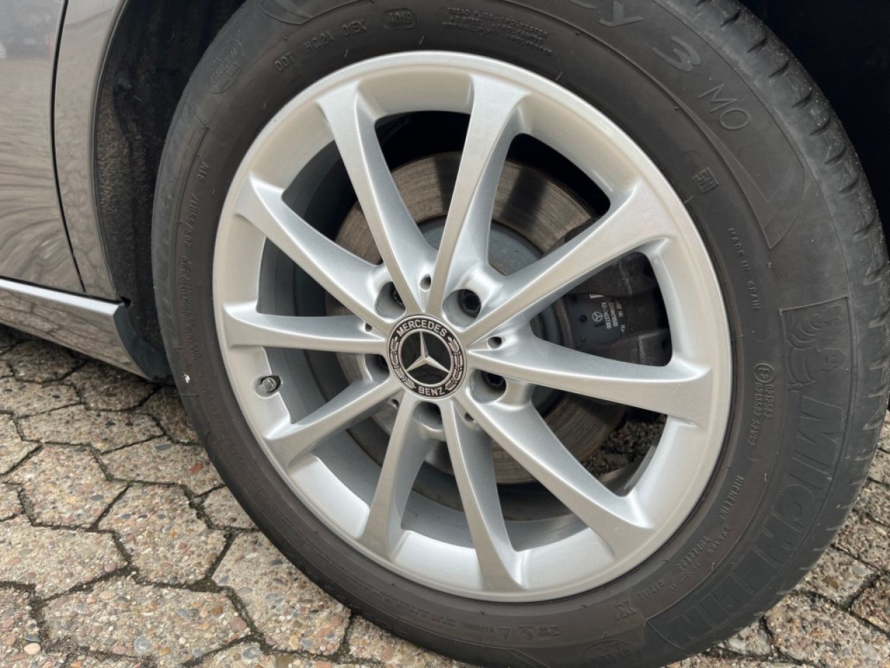 Fahrzeugbild 24 / 28