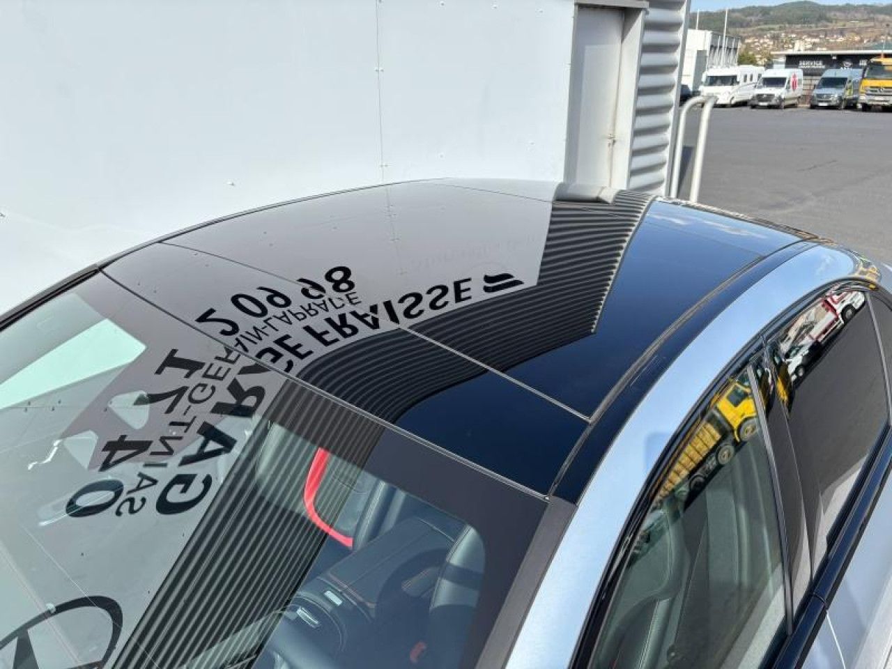 Photo du v&eacute;hicule 7 / 17