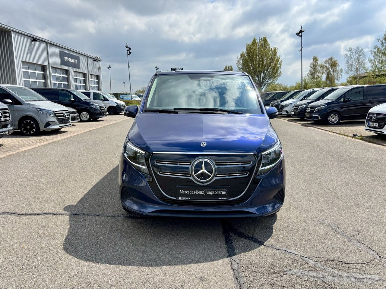 Mercedes-Benz EQV – Bild 3
