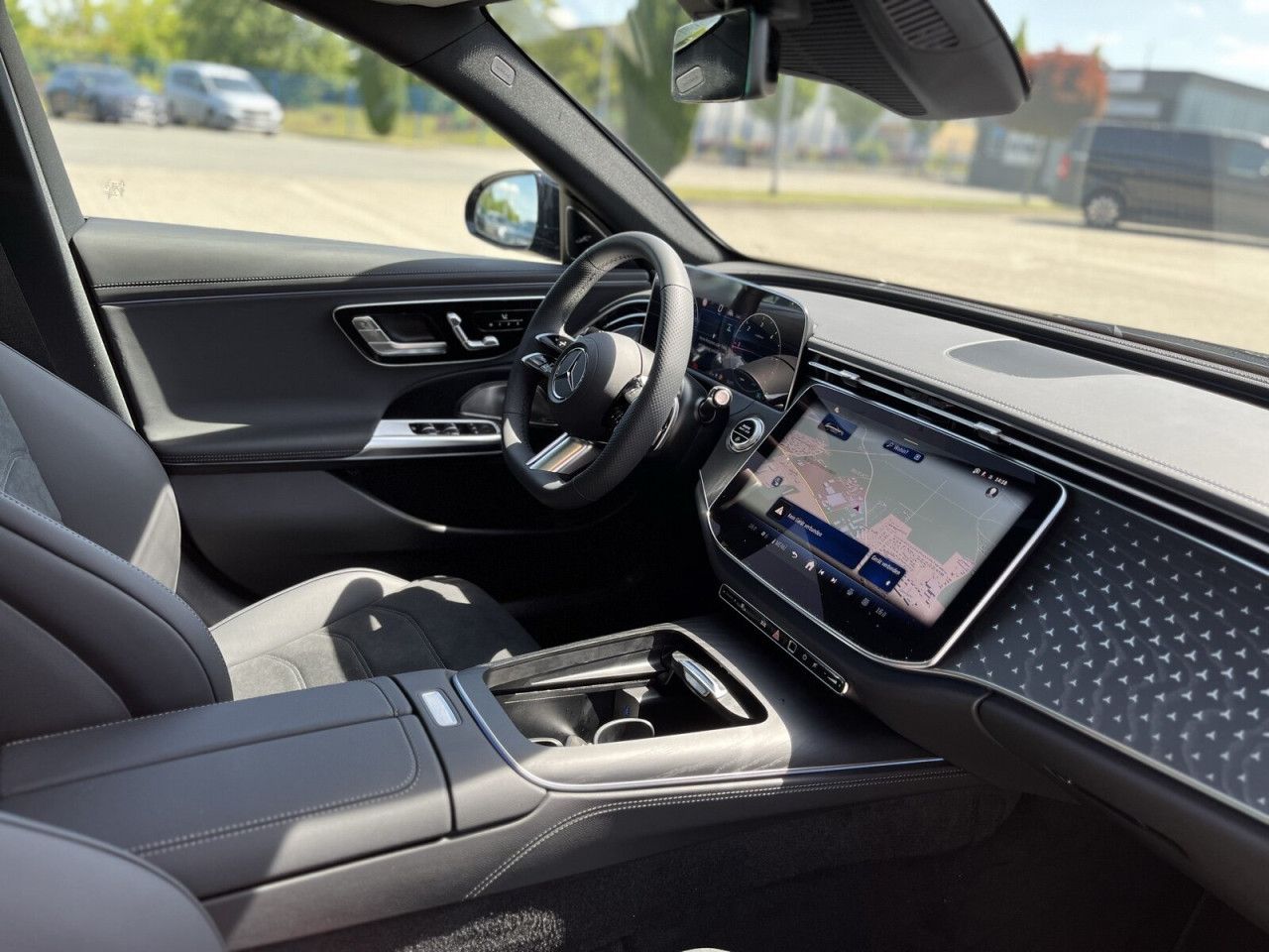 Mercedes-Benz E-Klasse – Bild 13