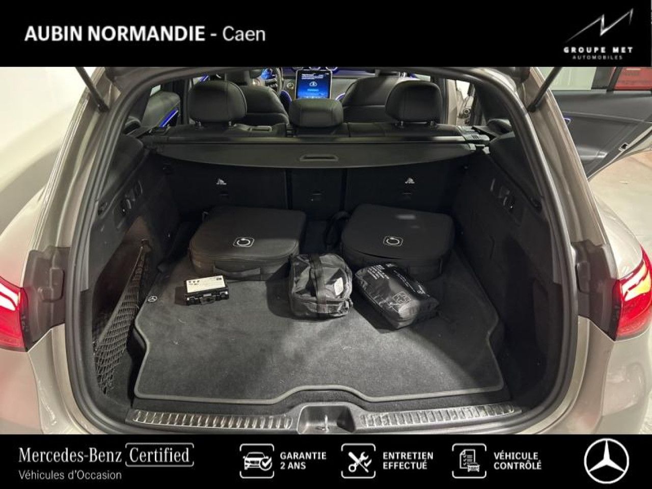 Photo du v&eacute;hicule 10 / 18