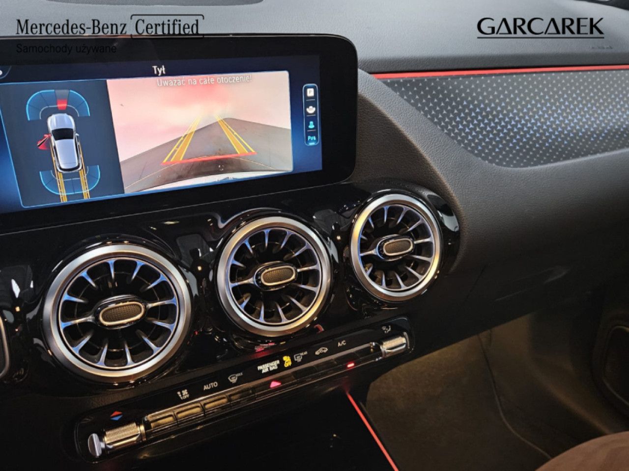 Zdjęcie pojazdu 8 / 25