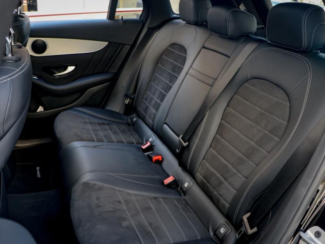 Photo du v&eacute;hicule 18 / 18