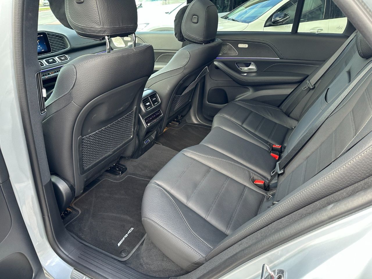 Fahrzeugbild 12 / 27