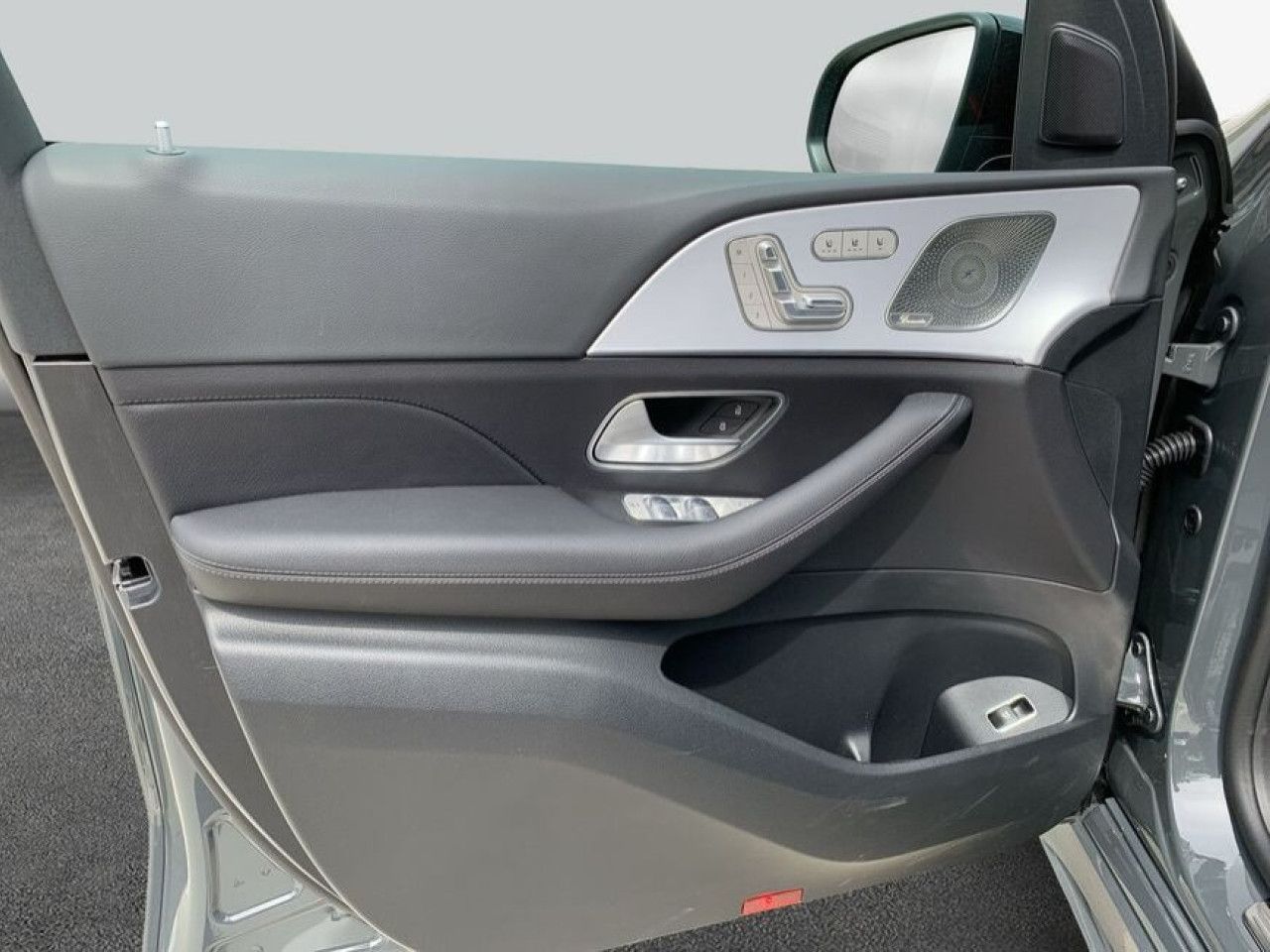 Mercedes-Benz GLS – Bild 15