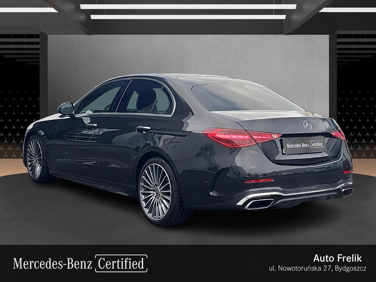 Zdjęcie pojazdu 8 / 24