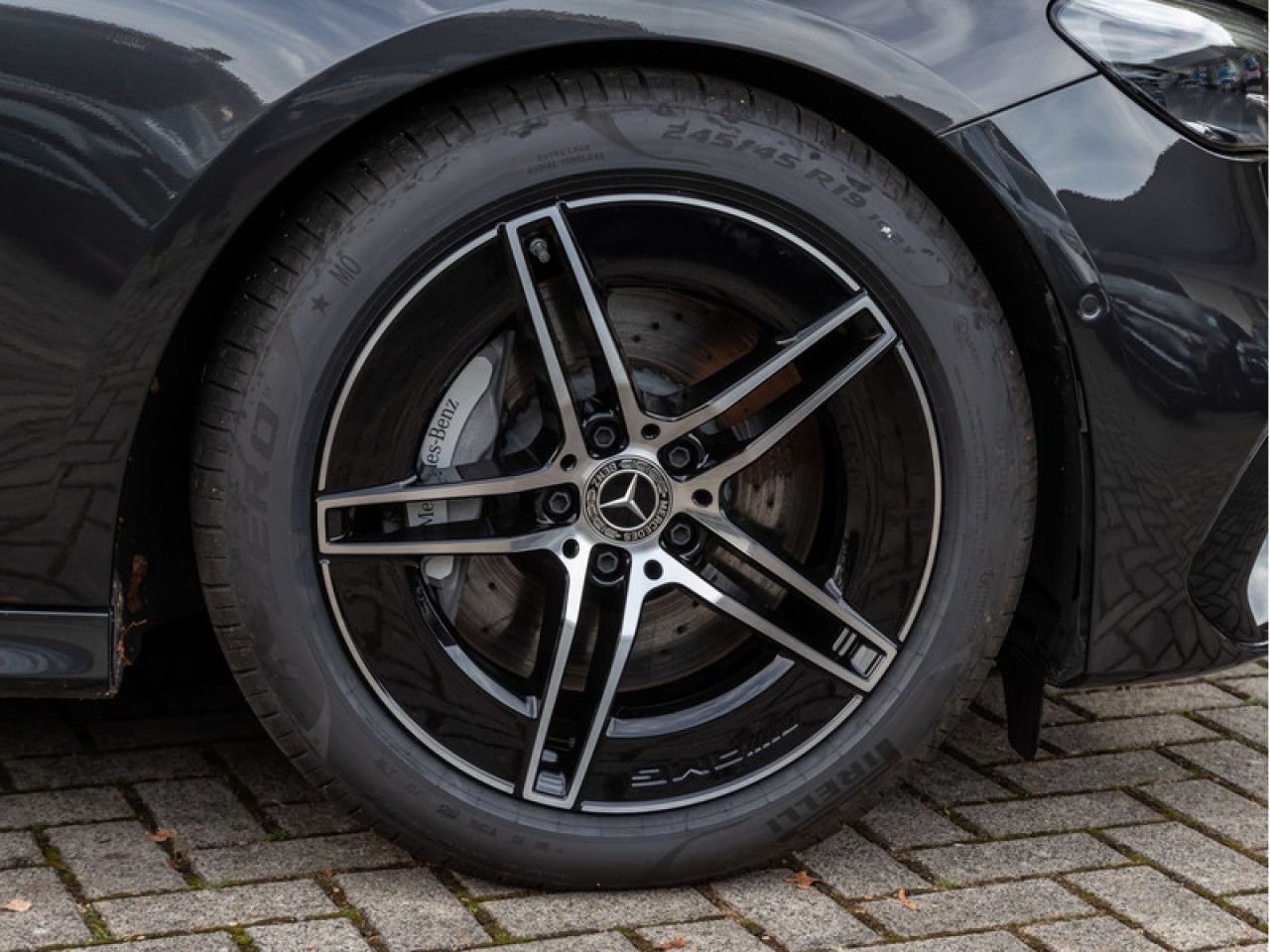 Mercedes-Benz E-Klasse – Bild 6