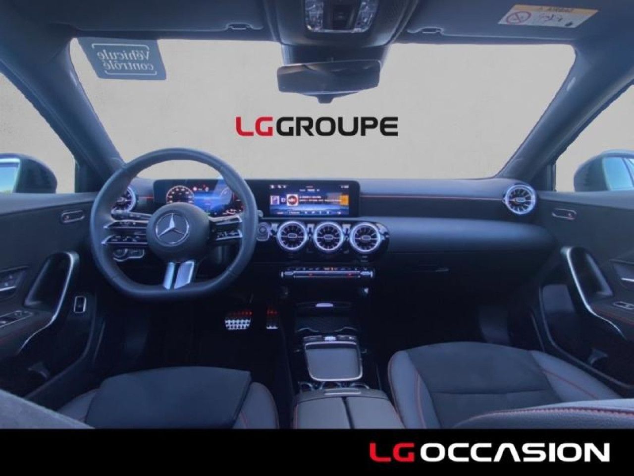 Photo du v&eacute;hicule 9 / 18