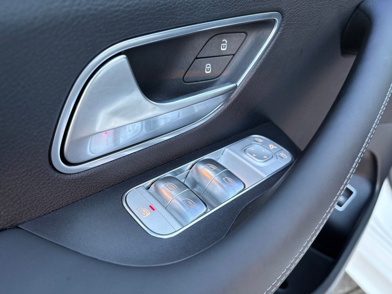 Fahrzeugbild 13 / 27