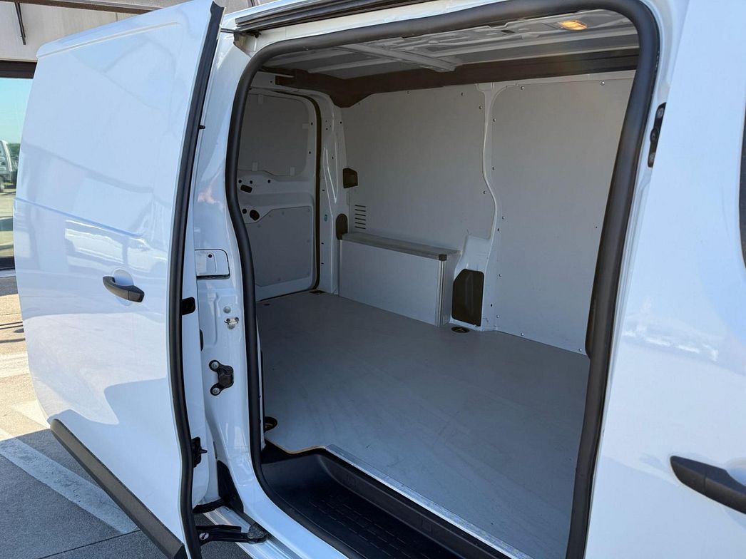 Opel | VIVARO 2.0 145 L2H1