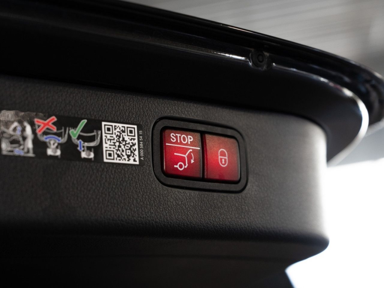 Mercedes-Benz C-Klasse – Bild 9