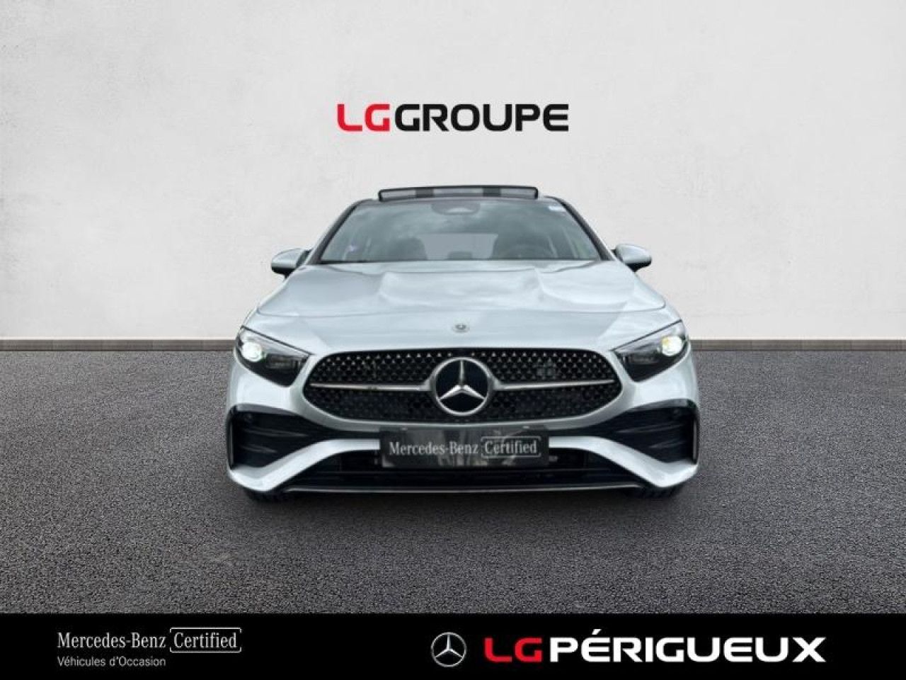 Photo du v&eacute;hicule 2 / 18