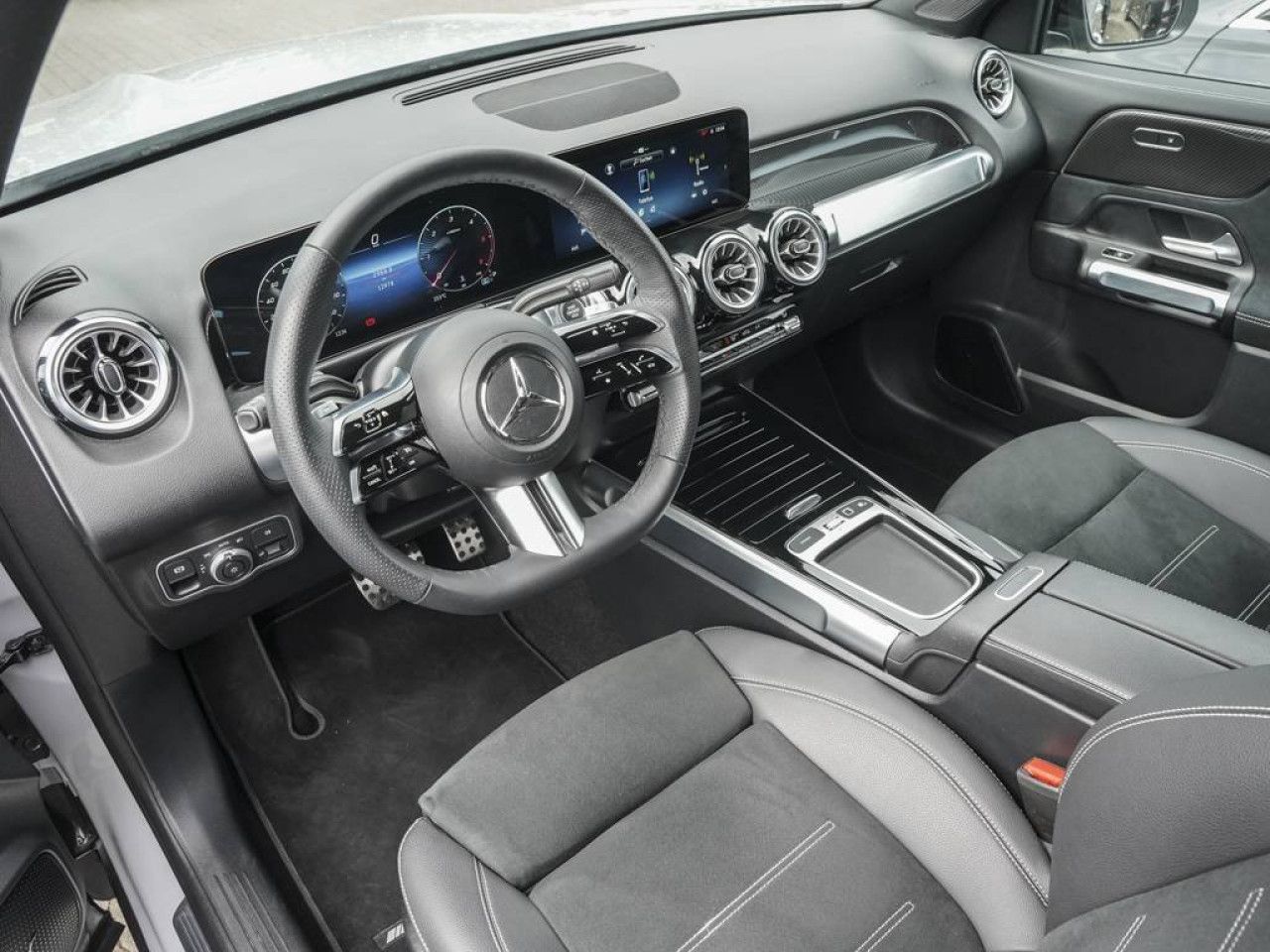 Mercedes-Benz GLB – Bild 13