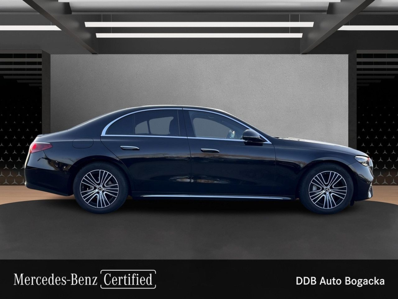 Zdjęcie pojazdu 2 / 17