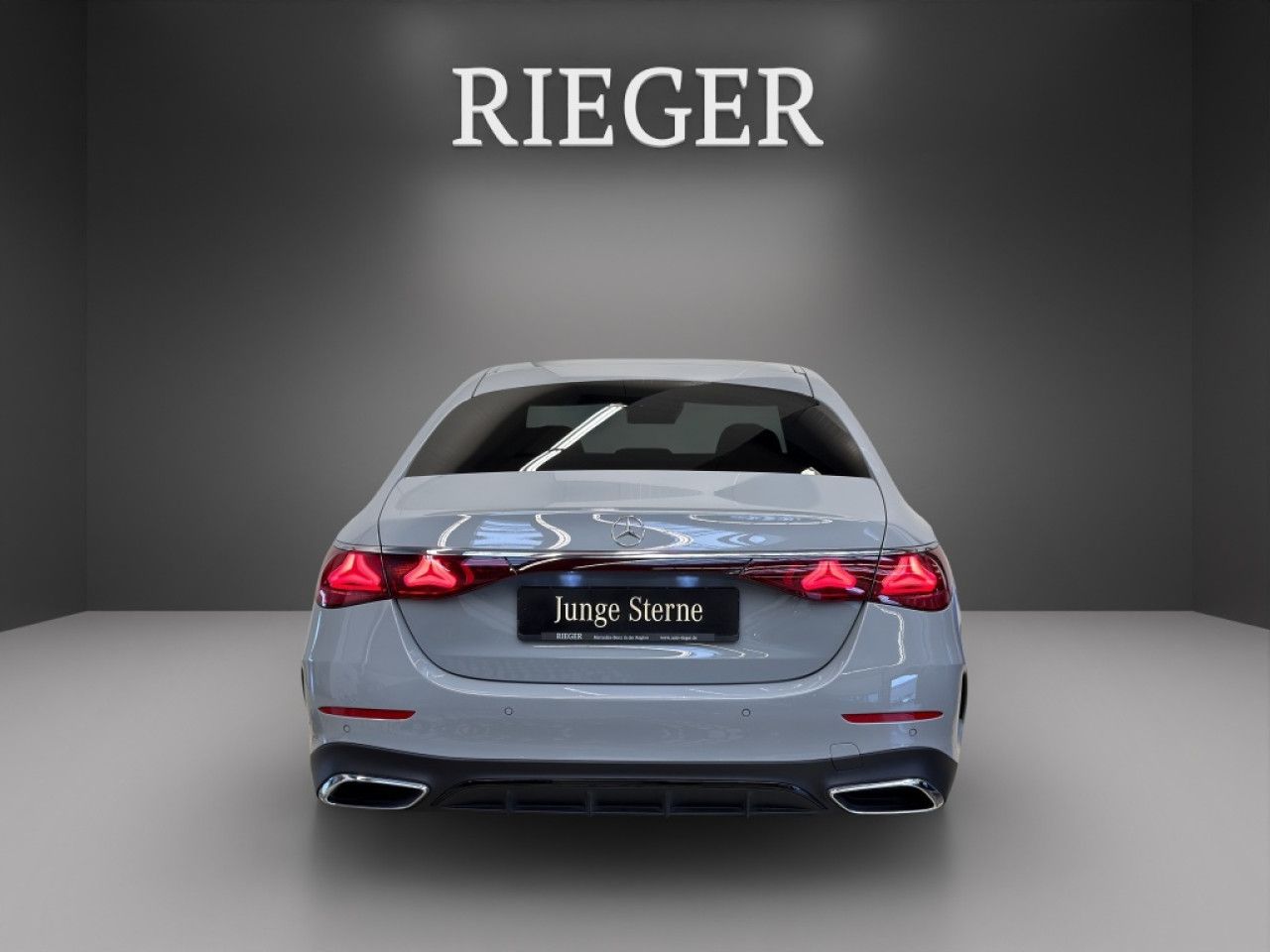 Mercedes-Benz E-Klasse – Bild 10