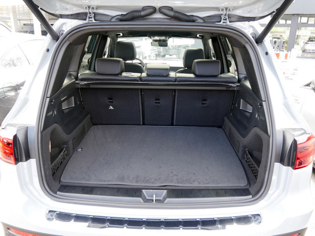 Mercedes-Benz GLB – Bild 12