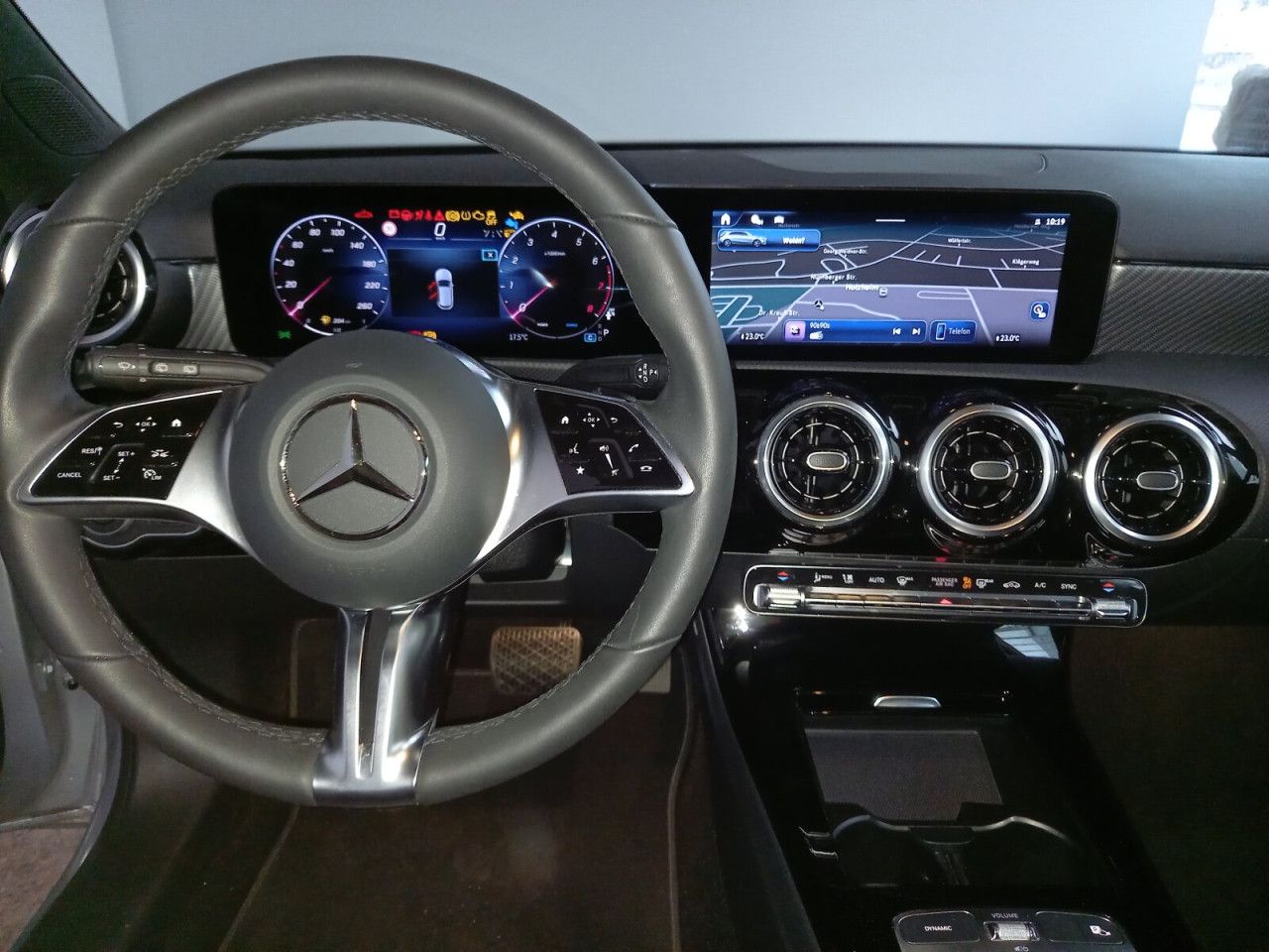 Mercedes-Benz A-Klasse – Bild 11