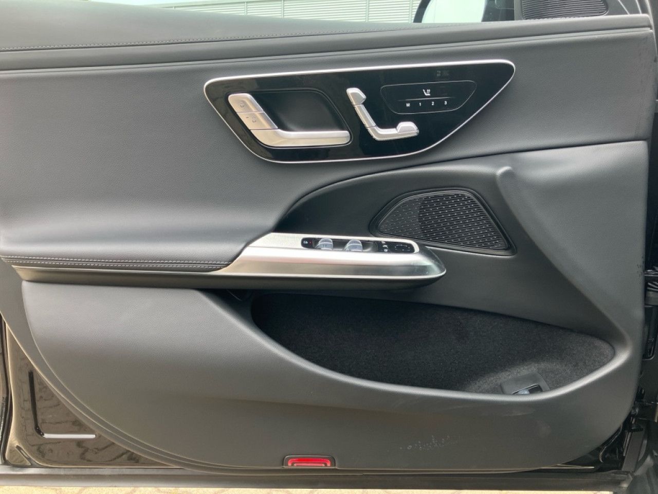 Mercedes-Benz E-Klasse – Bild 6