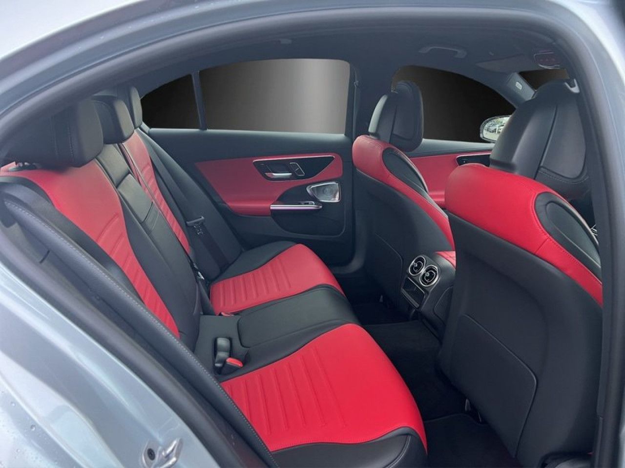 Mercedes-Benz C-Klasse – Bild 12