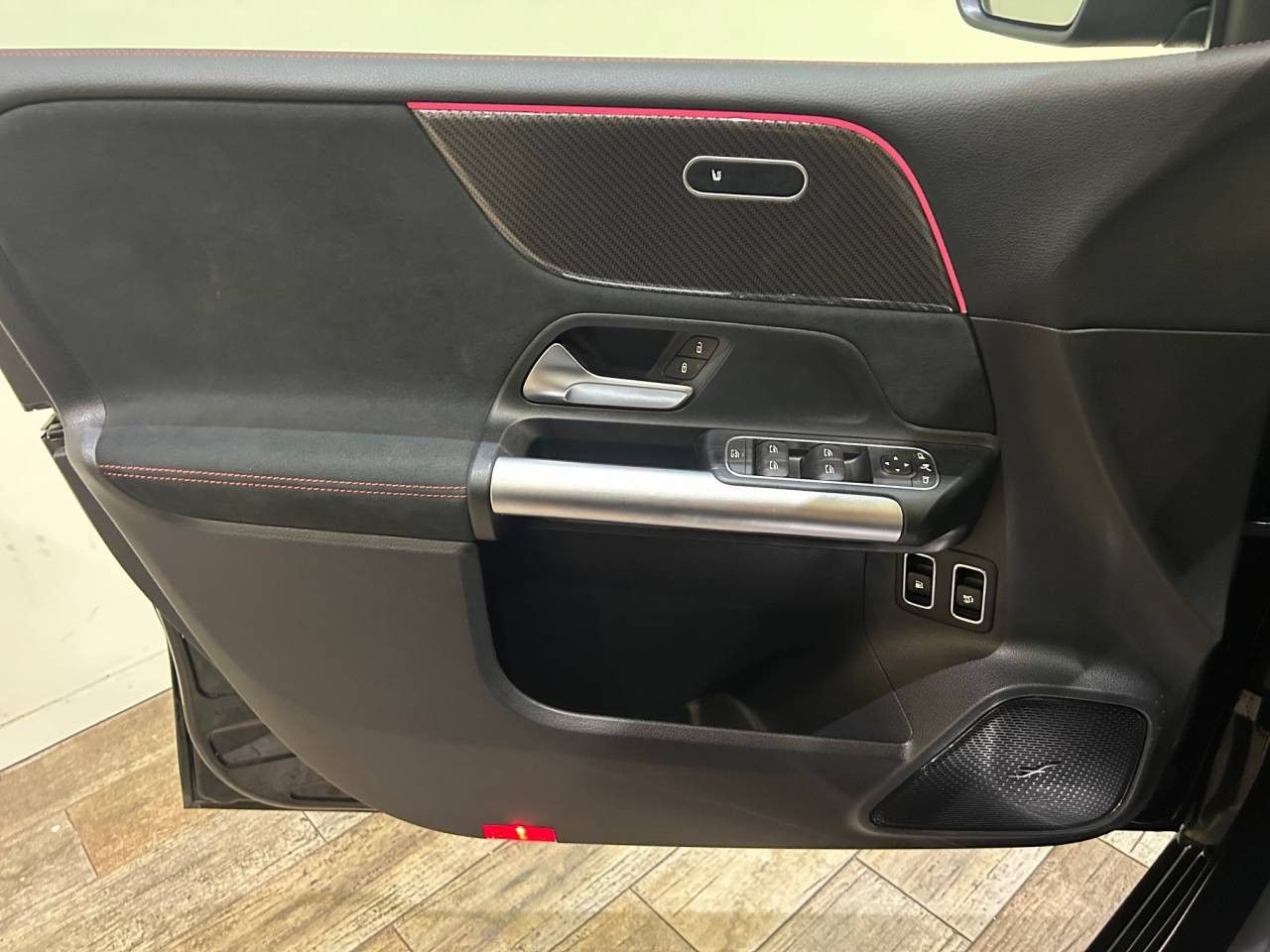 Photo du véhicule 16 / 17