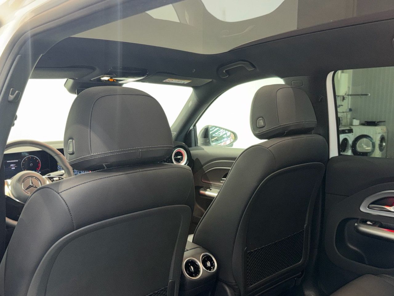 Mercedes-Benz GLB – Bild 13