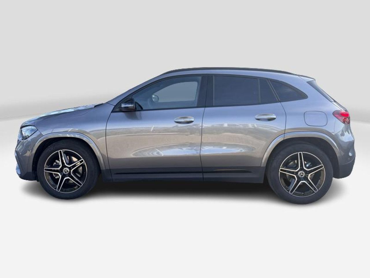 Photo du véhicule 2 / 18