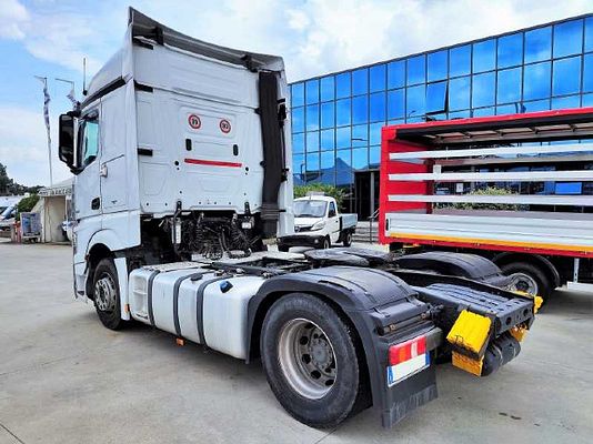 Vehicle image 4 / 10