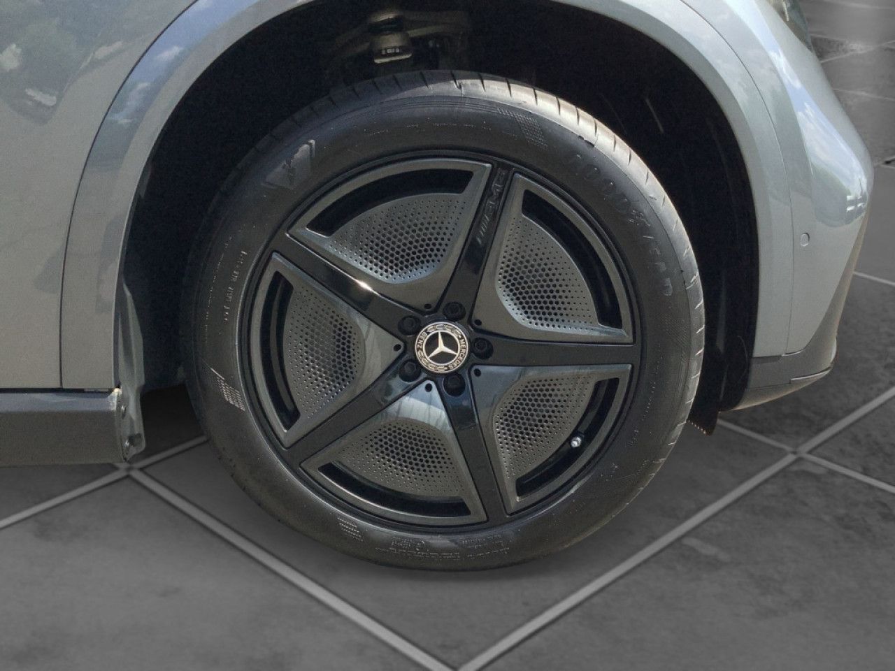 Mercedes-Benz EQE – Bild 5