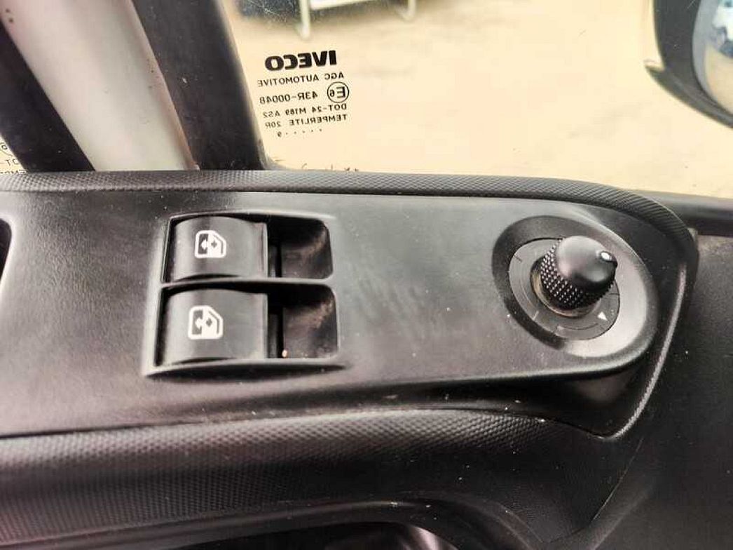 IVECO | 35C16 FURGONE CON SPONDA