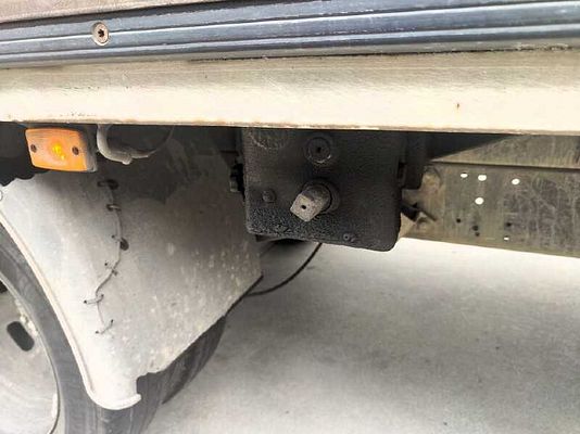 Vehicle image 7 / 13