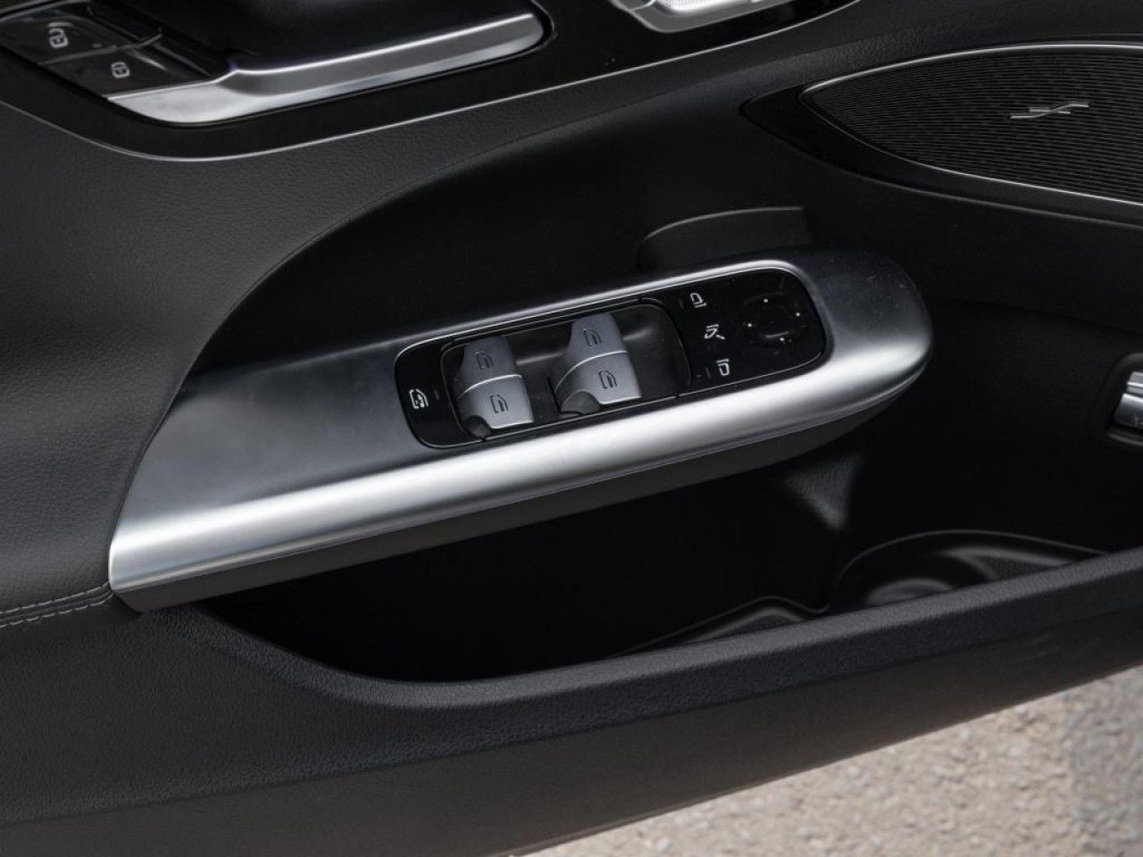 Mercedes-Benz C-Klasse – Bild 12