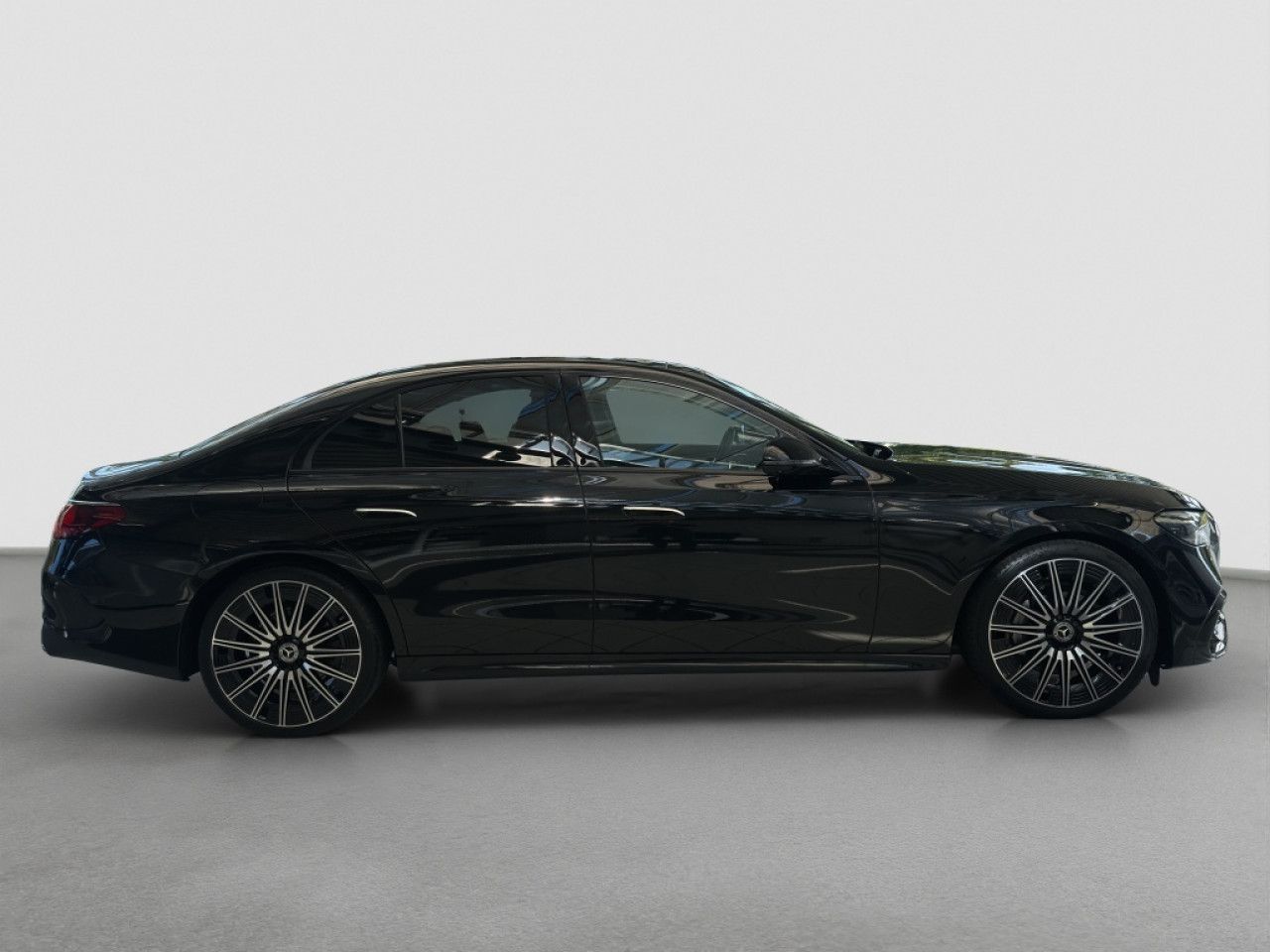 Mercedes-Benz E-Klasse – Bild 19