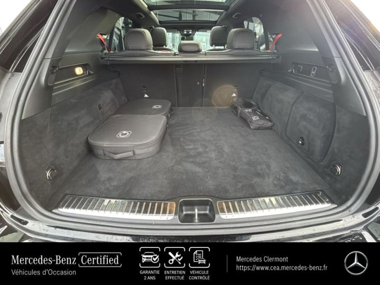 Photo du v&eacute;hicule 18 / 18