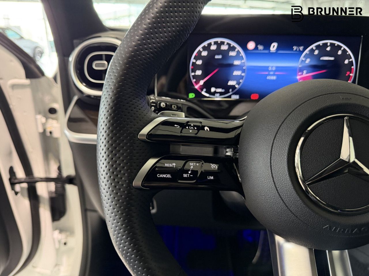 Fahrzeugbild 14 / 27