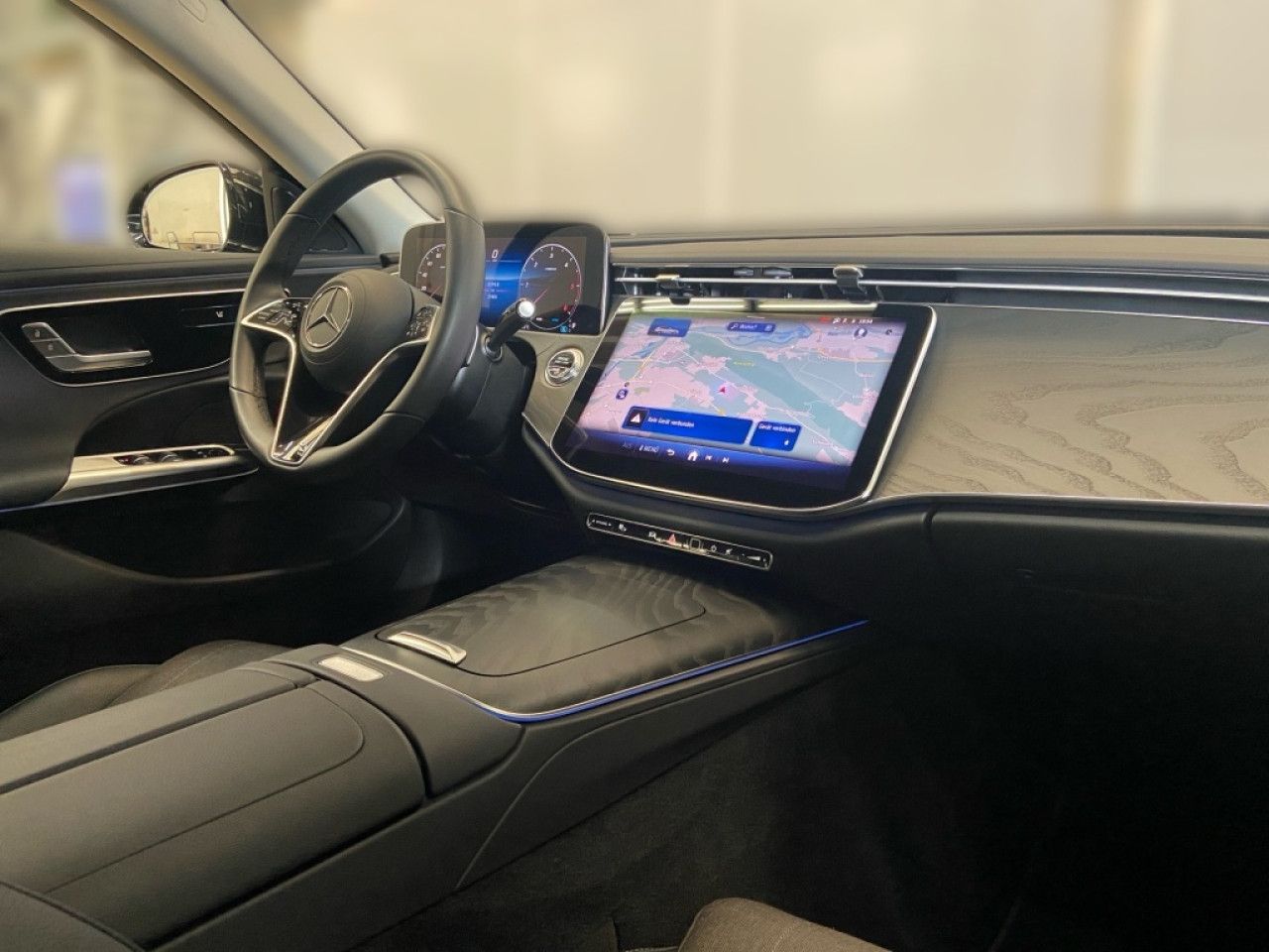 Mercedes-Benz E-Klasse – Bild 8