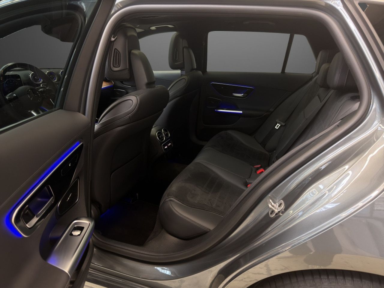 Mercedes-Benz C-Klasse – Bild 8