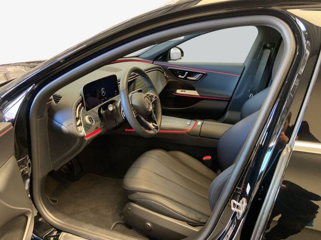 Mercedes-Benz E-Klasse – Bild 9