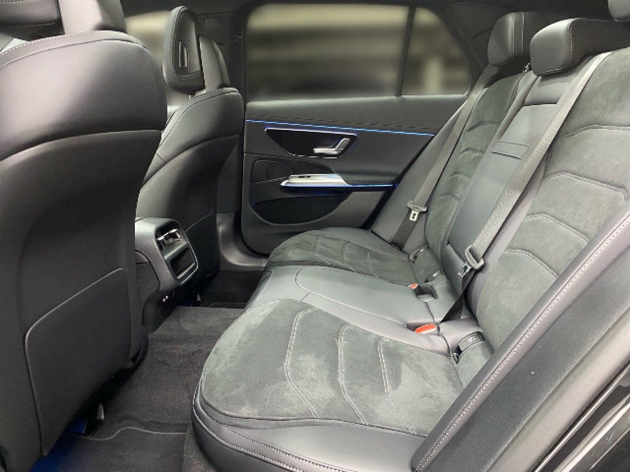 Mercedes-Benz E-Klasse – Bild 11