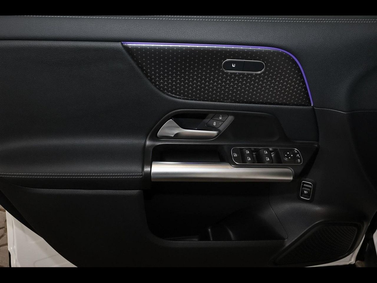 Mercedes-Benz GLA – Bild 11