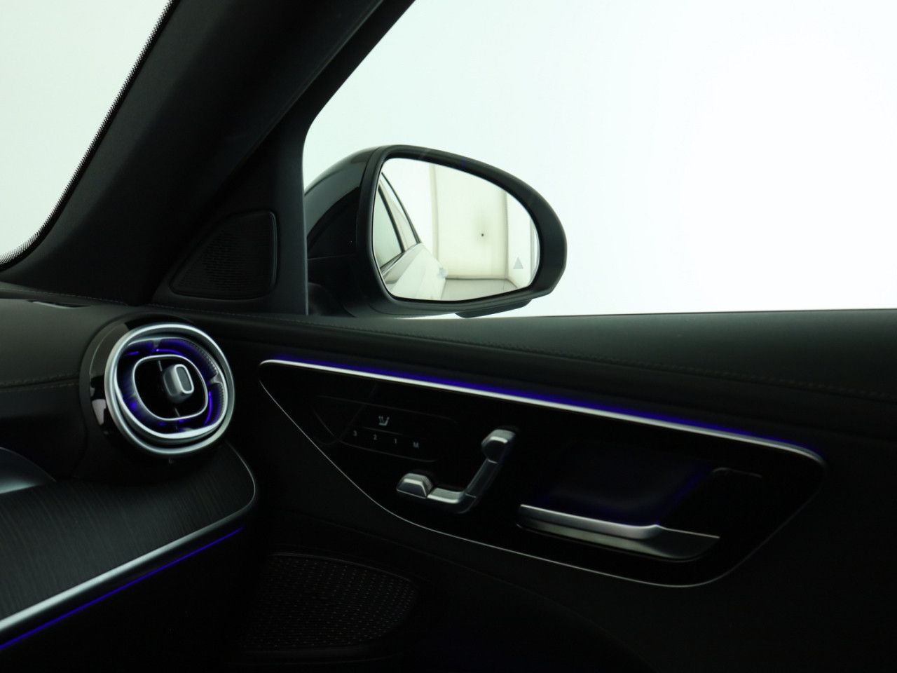 Mercedes-Benz C-Klasse – Bild 16