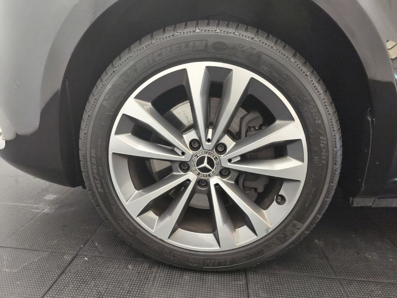 Fahrzeugbild 10 / 24