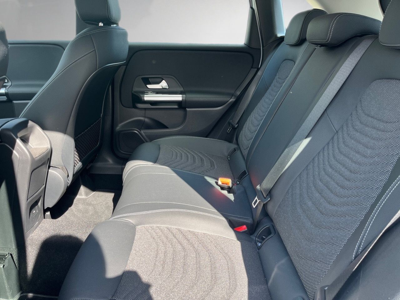 Fahrzeugbild 16 / 24