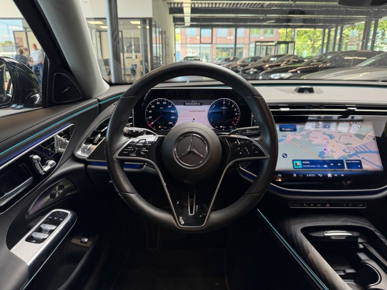 Mercedes-Benz E-Klasse – Bild 20