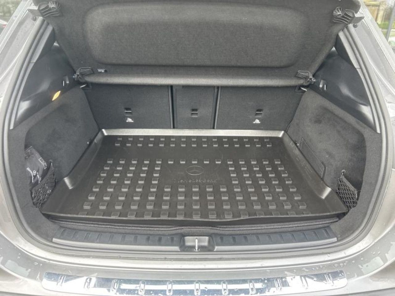 Photo du v&eacute;hicule 18 / 18